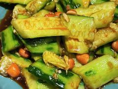 小酒馆拍黄瓜-金谷园饺子·烧烤(人大总店)
