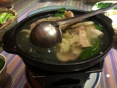 马帮牛汤锅-醉云喃