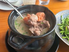 -莲餐厅·湖北菜·潜江小龙虾店(愚园路店)