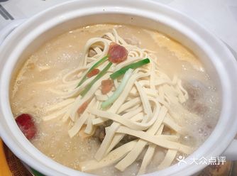 外面没啥肉，骨头很大 「潮州豆皮」