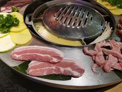-哈哈碳都·牛肋条无限自助烤肉(宝龙店)