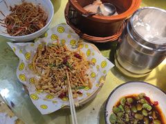 -董厨煨汤馆(车站路店)