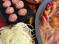 -黄潇洒老火锅(九眼桥宏济巷店)