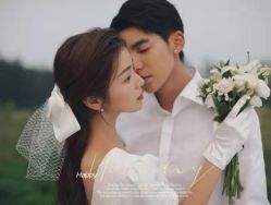 -易摄影婚纱摄影工作室