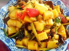 -照金特色农家乐
