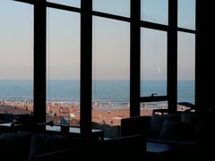 -青岛朗艺美术馆·海景咖啡