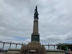 -人民防洪胜利纪念塔