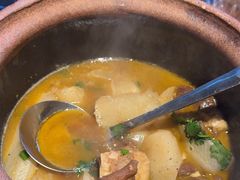 -黄泥岗·地道湖北菜(奥特莱斯店)