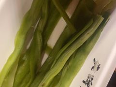 -老牌坊云南鱼豆花火锅(哈西万达店)