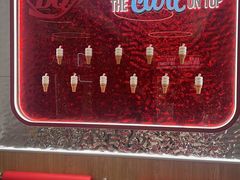 -DQ·蛋糕·冰淇淋(三亚青春颂店)