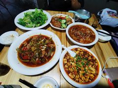 -勇猛子川菜馆(新军路店)