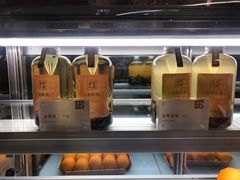 -奈雪的茶(市百一店)
