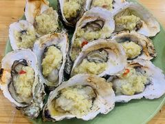 炭烧蒜蓉生蚝-贞姨美食·老字号海鲜大排档