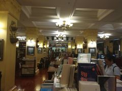 -果戈里书店