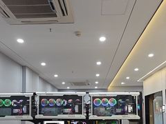 -杰拉电竞·网咖(杭州钱塘区龙湖金沙天街店)