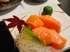 三文鱼刺身-乌君·酒场·炭火烧鸟(侨城坊店)