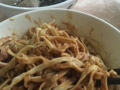 -华威达牛庄(黄埔大道西店)