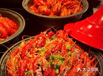 "广州人夏天的仪式感"实现小龙虾自由