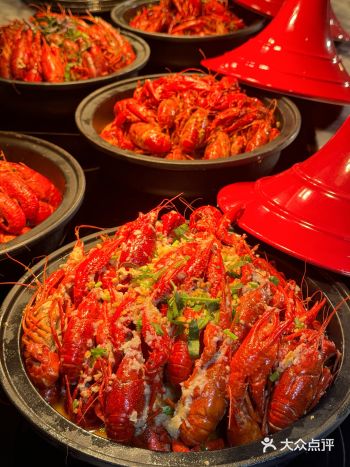 "广州人夏天的仪式感"实现小龙虾自由