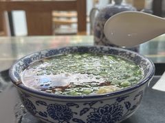 -陇上全荟兰州传统牛肉面(延吉路店)