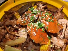 -多嘴肉蟹煲(万达店)