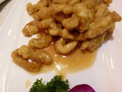 -闫府私房菜(经四路万达店)