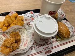 -The Habit Burger Grill 哈比特汉堡(爱琴海店)