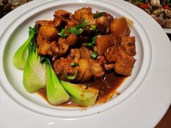 -宴小馆·小海鲜青岛菜(五四广场店)