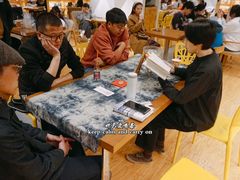 -新华里咖啡书吧(新华书店小寨店)