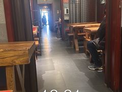 -万记麻辣烫国展总店
