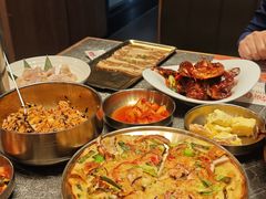 -草家酱蟹炭火烤肉店(珲春南路一店)