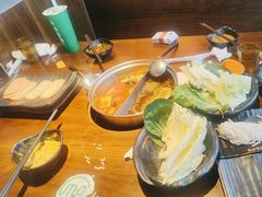 -呷哺呷哺(孝义万达店)