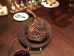 -恰餐厅及酒吧 CHAR Bar & Grill (北京丽都皇冠假日店)