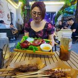 百子湾附近的一家户外露营餐吧～京城醉野