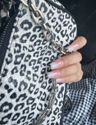 -丽心自助美甲美睫