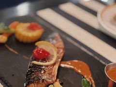 香煎多佛鱼佐柠檬汁-La Creperie法餐厅(芮欧百货店)