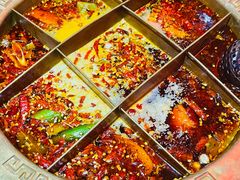 -乐山串串香老火锅(鼓楼店)