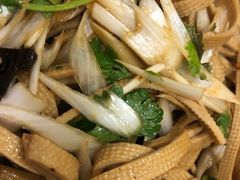 -老七饭馆(光荣道总店)