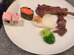 -云端西餐厅(南宁龙光那莲豪华精选酒店)