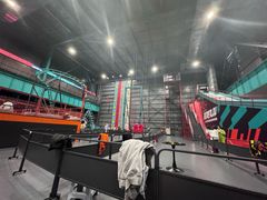 -极限PLAY运动娱乐新世界·团建派对潮玩休闲馆·室内蹦极高空游乐园