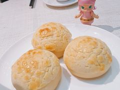 菠萝叉烧包-御宝轩(益丰·外滩源店)