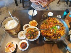 -富正毅三下锅·湘西韵味(天门山索道店)