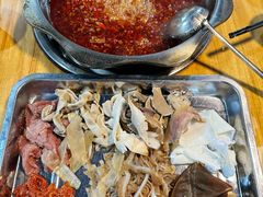 -金鼎雪山牦牛杂火锅(理县总店)