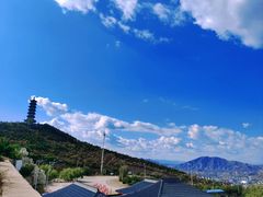 -辛安庄鸡鸣山景区