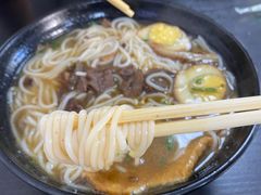 -花溪巷牛肉粉(泉城路店)