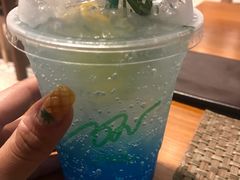 夏威夷气泡水-Chom Cafe and Restaurant
