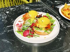 疯狂手撕牛肉班尼迪克蛋-The Rug Cafe(王府中环店)