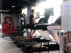 -UP健身私教馆(海岸城店)