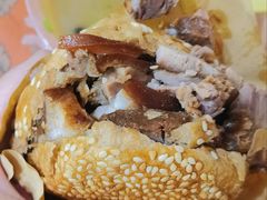 烧饼夹肉-洪峰浩老北京烧饼夹肉(角门路店)