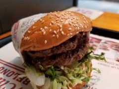 -The Habit Burger Grill 哈比特汉堡(复兴soho店)